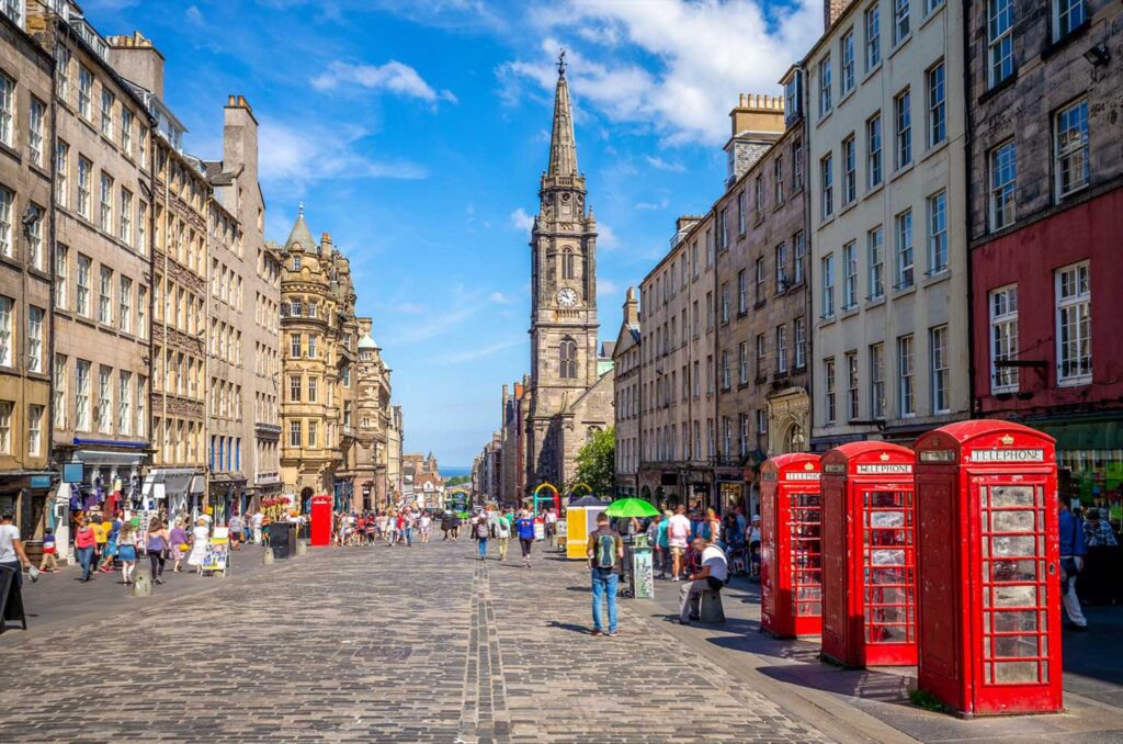 Historic Streets | Screenshot 2023 03 28 220143 The Royal Mile